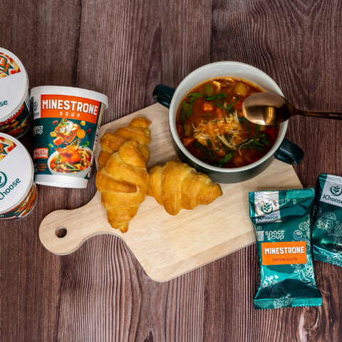 Space Soup – Instant Minestrone Soup, Plant-Based, 6g Protein, Box of 4 Packs (4x30g)
